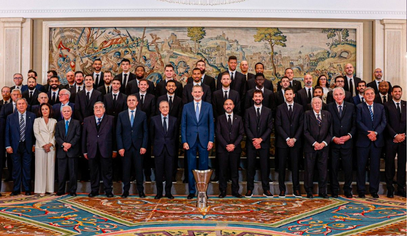 Η πρωταθλήτρια Ευρώπης Ρεάλ επισκέφθηκε τον Βασιλιά της Ισπανίας