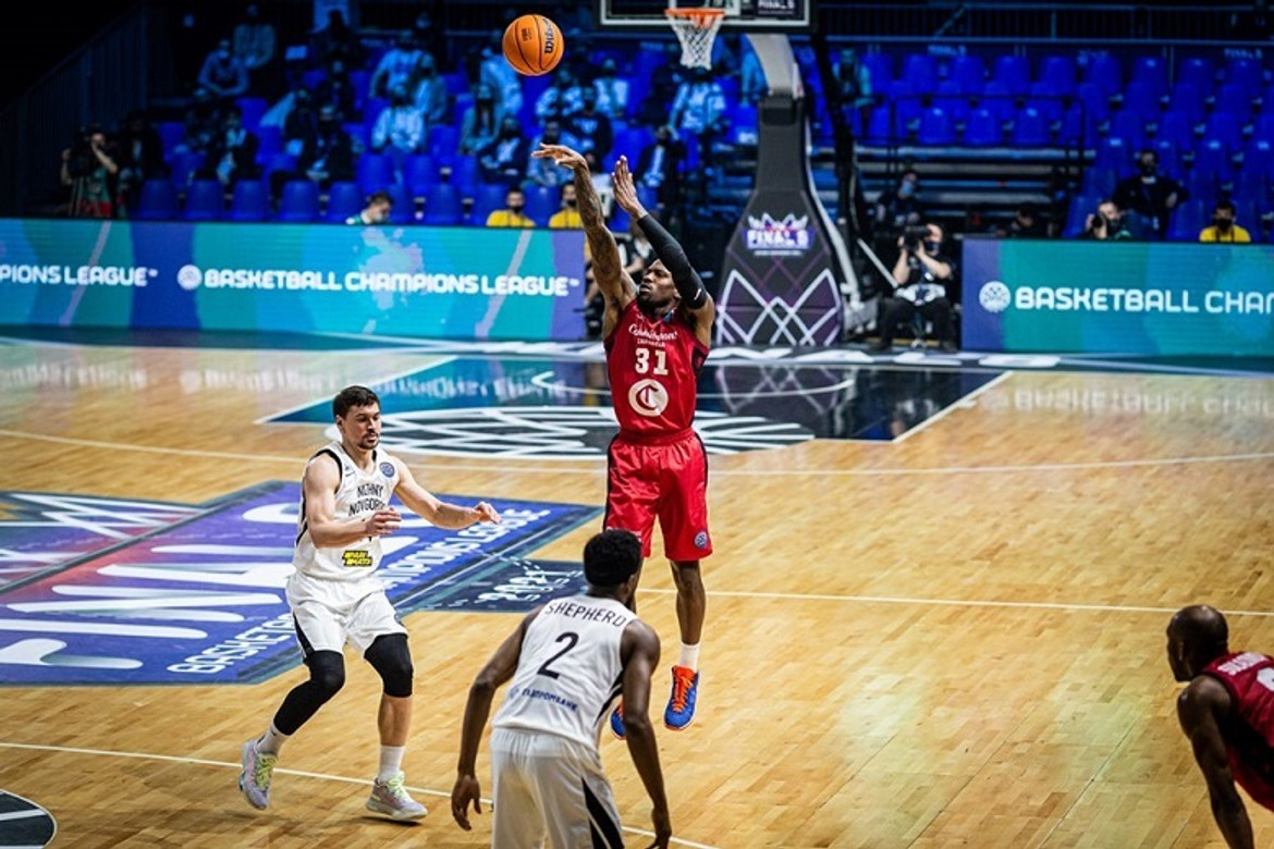 Νίζνι-Σαραγόσα 78-86: Οι Ισπανοί στους &quot;4&quot; του Final 8 του BCL