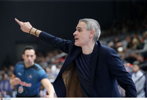 Καστρίτης: &quot;Αυτή δεν είναι η κανονική σύνθεση της ομάδας μας&quot; (vid)