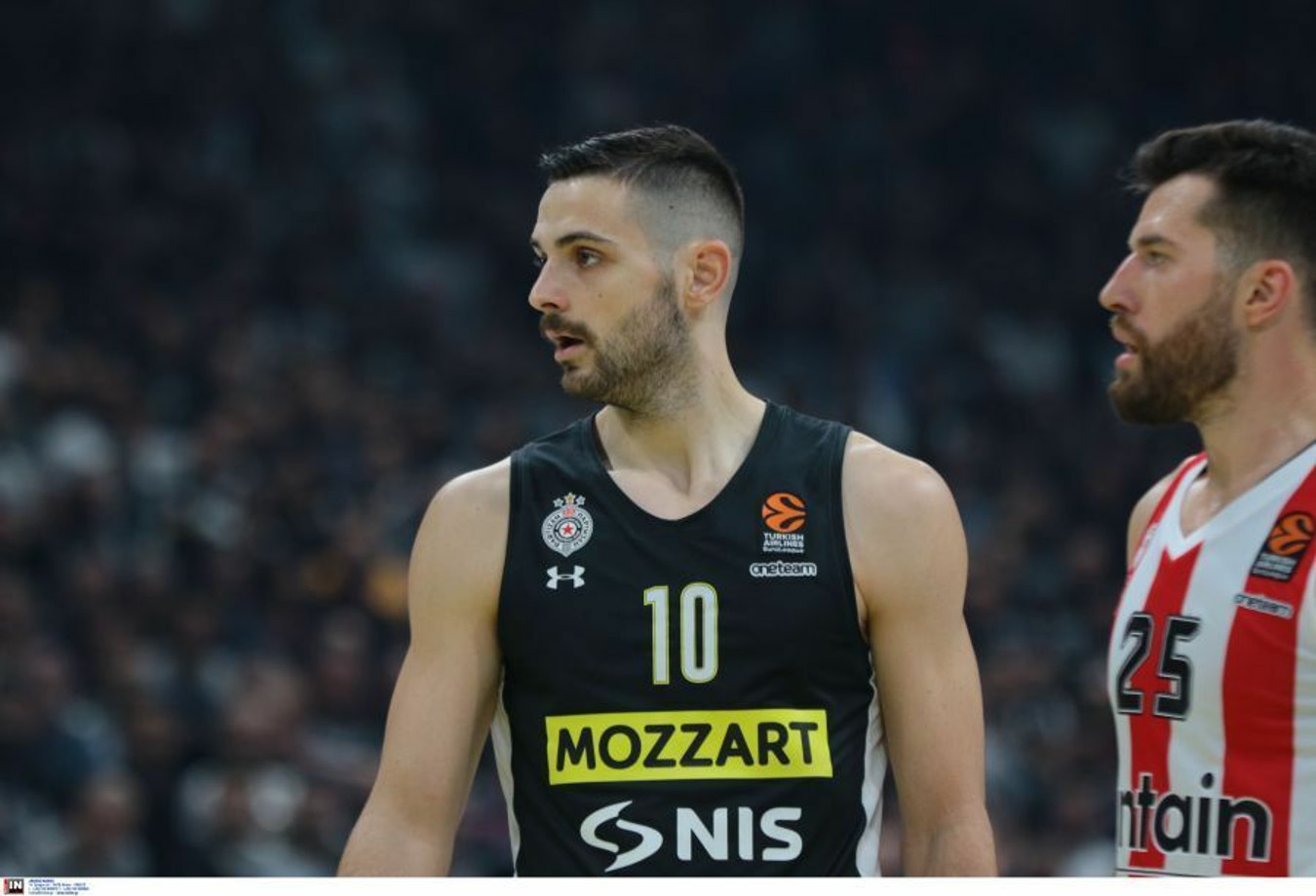 Παπαπέτρου: &quot;Παίζει φοβερό μπάσκετ ο Ολυμπιακός&quot;