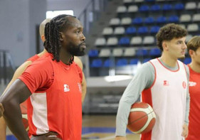 Μπέβερλι: &quot;Θέλω να κερδίσω τη EuroLeague με τη Χάποελ Τελ Αβίβ&quot;! (vid)