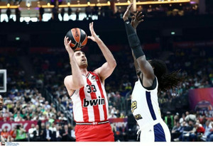 Ολυμπιακός-Φενέρμπαχτσε 87-84: Τα highlights του μικρού τελικού (vid)