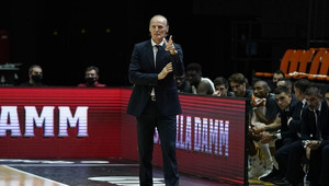Τελέτοβιτς για Ιβάνοβιτς: &quot;Καταλαβαίνει καλύτερα το μπάσκετ από τους παίκτες&quot;