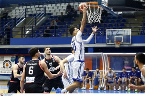 Ο Χολαργός 93-82 και 1-1 με Σοφάδες, στους τελικούς ο Εθνικός Λ. 93-72 στην Κυψέλη (galleries)