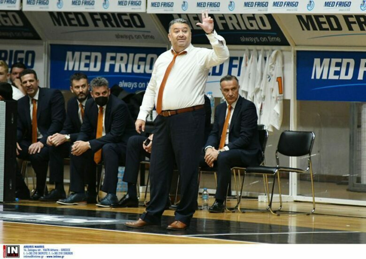 Γιατράς: &quot;Ο Προμηθέας είναι για μια ακόμα φορά συνεπής με την ιστορία του&quot; (vids)