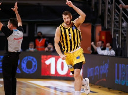 Άρης: Νέο συμβόλαιο 10 ημερών στον Μάικλ Φίνκε