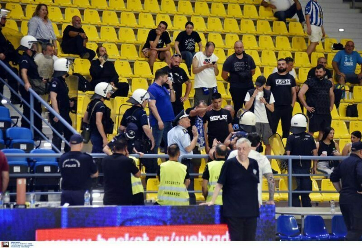 Αιγάλεω για ΕΟΚ: &quot;Ντράπηκε και η ντροπή&quot; - Ματαιώθηκε ο αγώνας με τον Φίλιππο Βέροιας