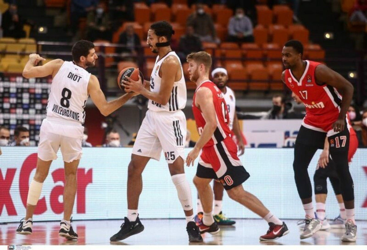 Βιλερμπάν: Χωρίς πέντε παίκτες απόψε με Ολυμπιακό!