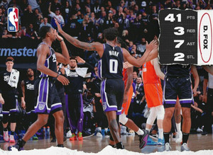 Κινγκς - Θάντερ 128-123: Με οδηγό τον Φοξ και 3 πόντους του Βεζένκοφ (vid)
