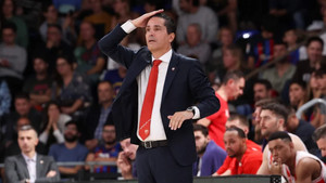 Σφαιρόπουλος: &quot;Να είμαστε έτοιμοι για μάχη με τον Ολυμπιακό&quot;