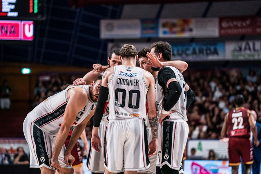 Lega Basket: Η Βίρτους 96-79 τη Βενέτσια, με Μιλάνο ξανά στους τελικούς (vid)