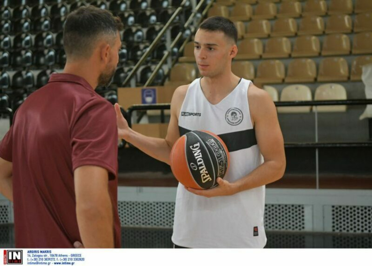 Καράμπελας: Ενθουσιασμένος στον Απόλλωνα (gallery)