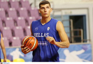 Μήτογλου στο AllStar Basket: &#039;&#039;Ευκαιρία για κάτι μεγάλο στην Κίνα, τρομερές κινήσεις ο Παναθηναϊκός, αυτά κράτησα από τον Ρικ Πιτίνο&#039;&#039;