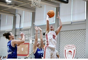Με σούπερ Τόμπιν ο Ολυμπιακός, 91-54 τον ΠΑΣ Γιάννινα (gallery &amp; vid)