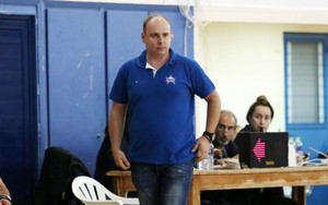 Παρελθόν από τον Ιωνικό Νίκαιας οι Γούναρης, Καλαμπάκος