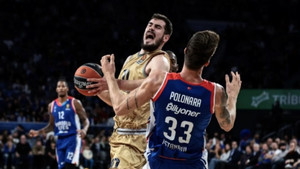 Eφές-Μπαρτσελόνα: Ο Γιασικεβίτσιους έστειλε τον Κάλινιτς στα αποδυτήρια