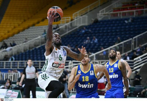 Δείτε πώς ο Παναθηναϊκός έκανε εμφατικά το 1-0 επί του Περιστερίου (video)