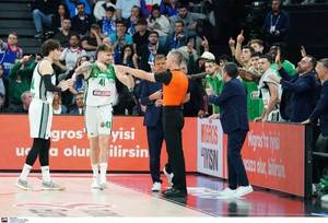 Παναθηναϊκός-Εφές: Οι διαιτητές του 5ου αγώνα