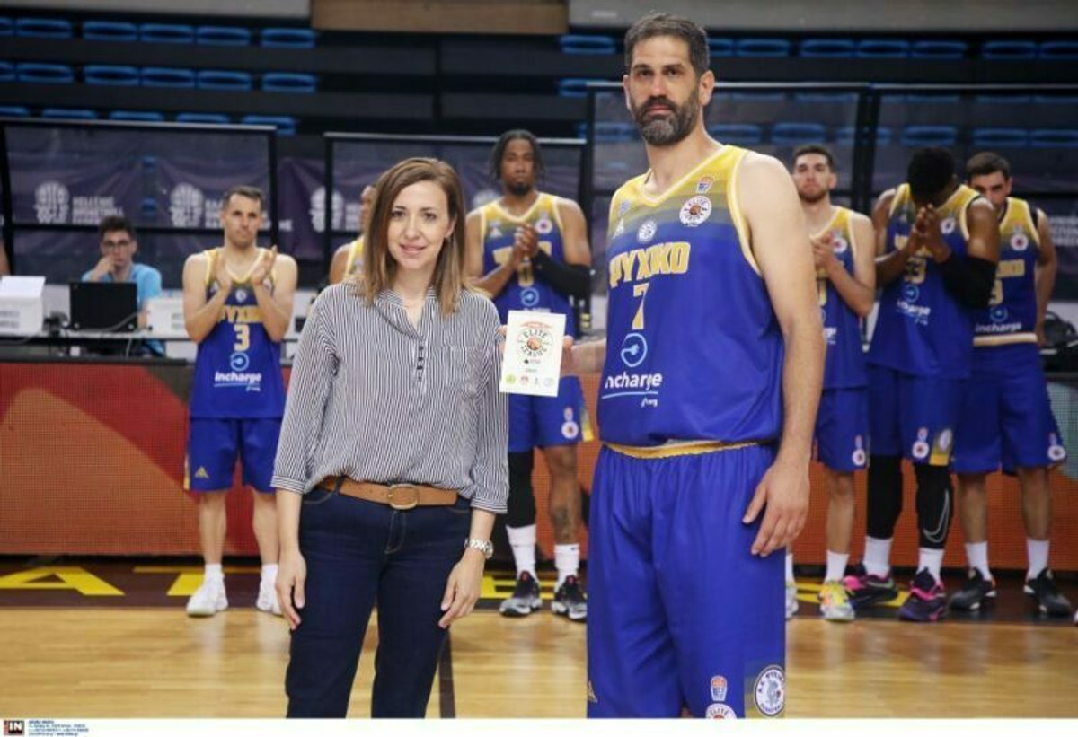 Για 11η χρονιά στο Ψυχικό ο Παπανικολάου!