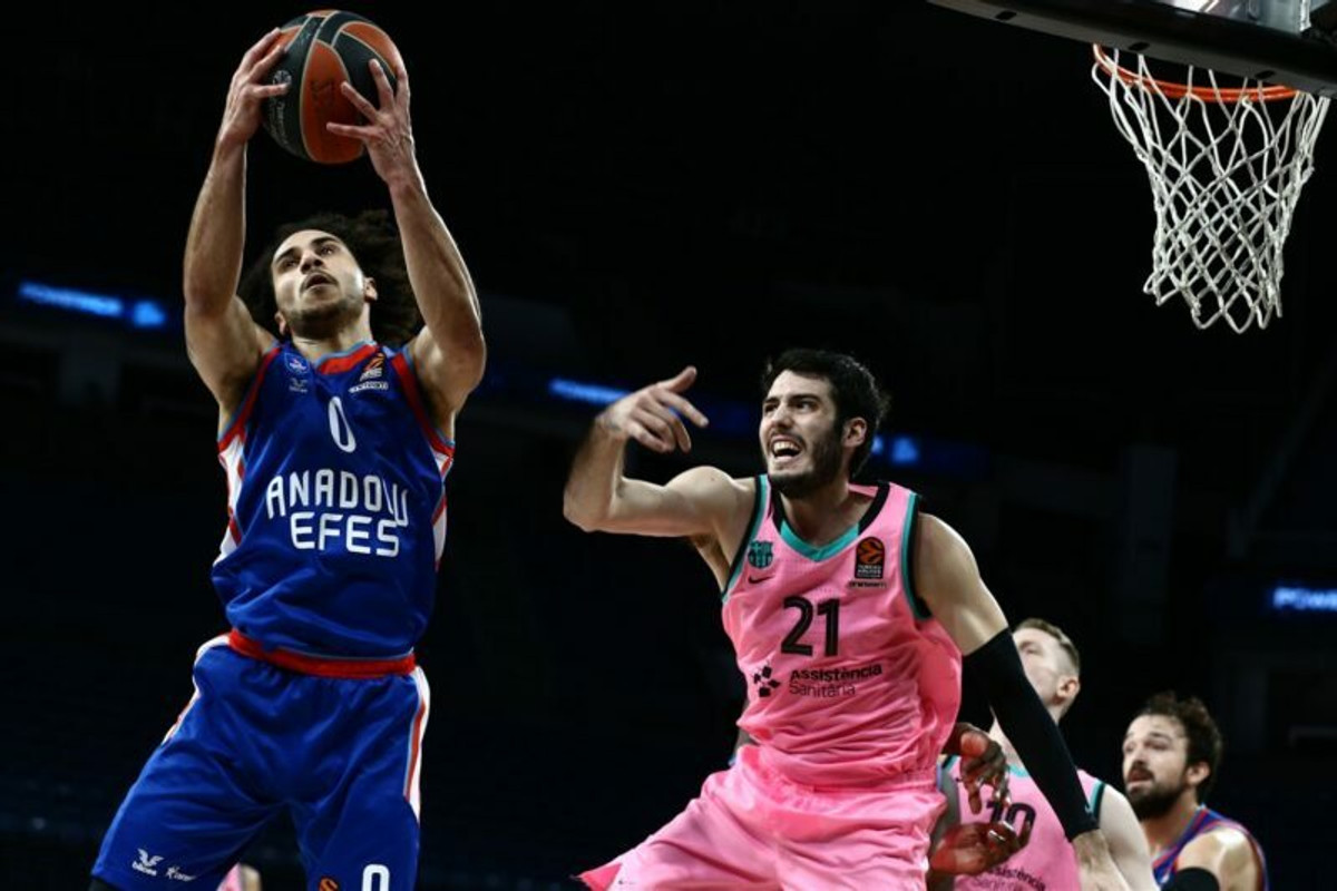 Σέιν Λάρκιν: Πρώτη φορά MVP της αγωνιστικής τη φετινή σεζόν (vid)