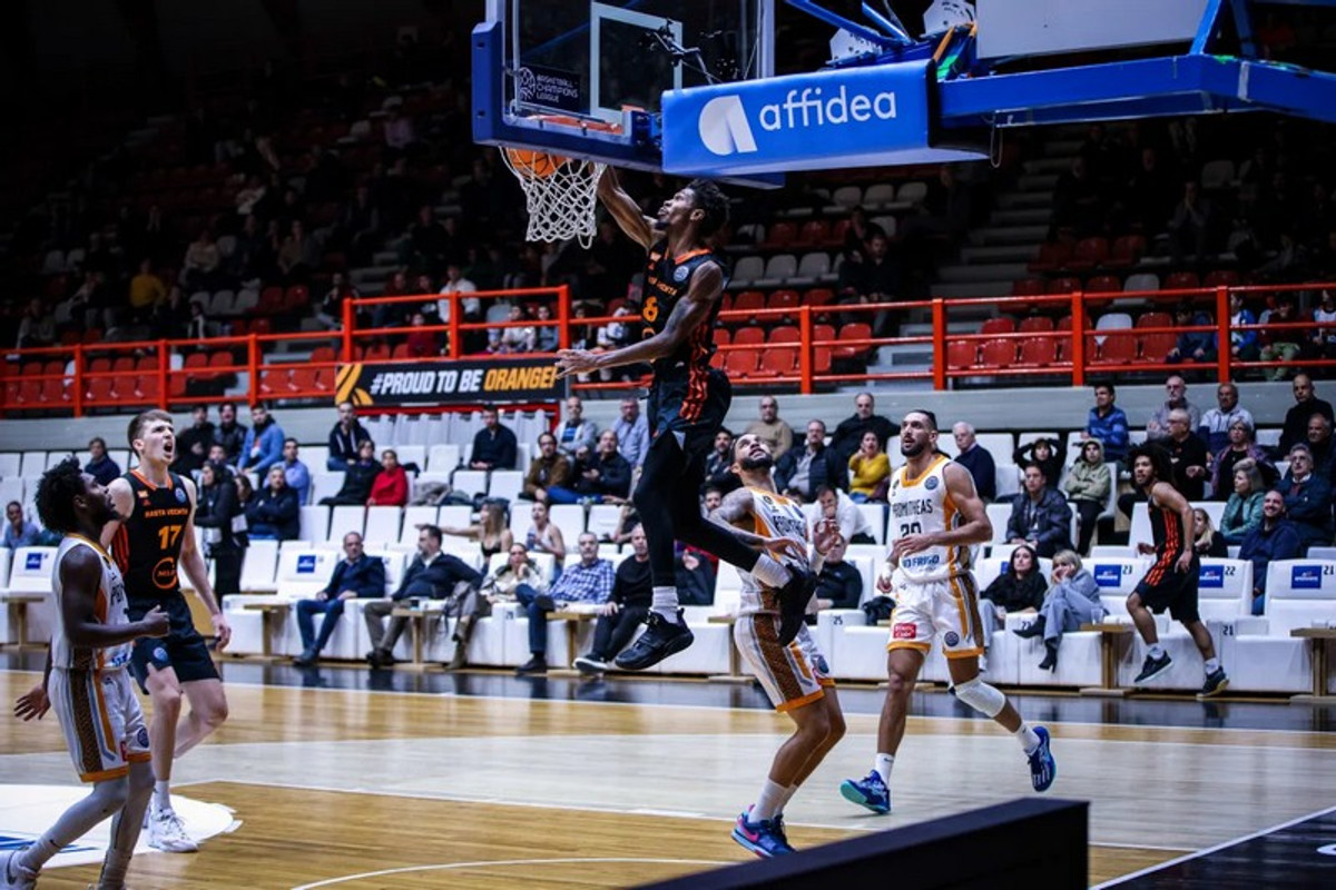 Σε δύσκολη θέση ο Προμηθέας, 86-78 από τη Ράστα Φέχτα (gallery &amp; vids)
