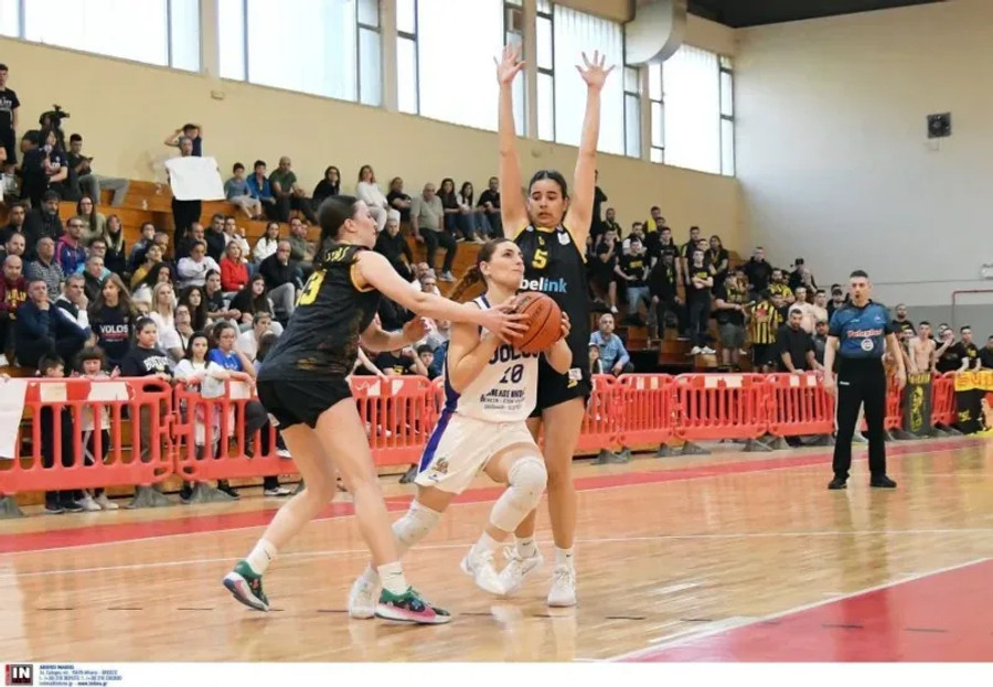 Α2 Γυναικών: Τρίτος τελικός σήμερα στον Βόλο για Ανόρθωση-Άρη