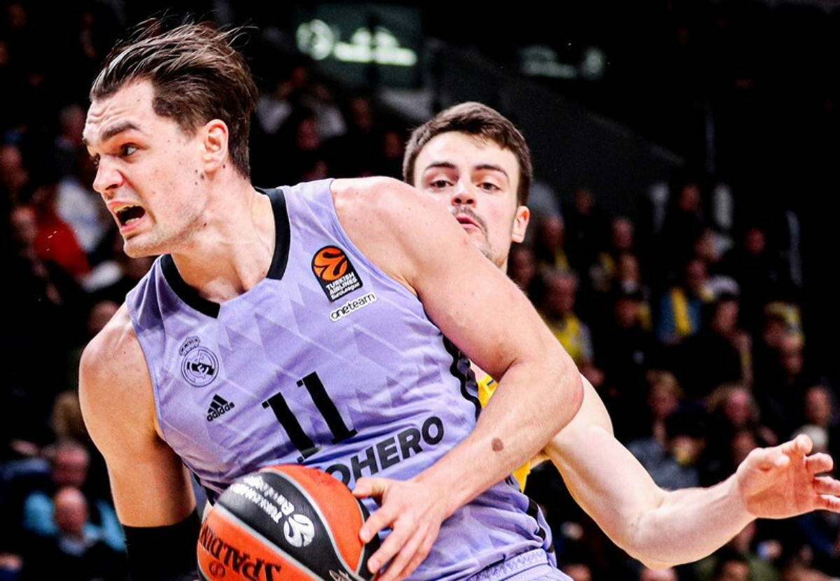 Η Ρεάλ έβαλε τέλος στο σερί της Άλμπα με 84-77