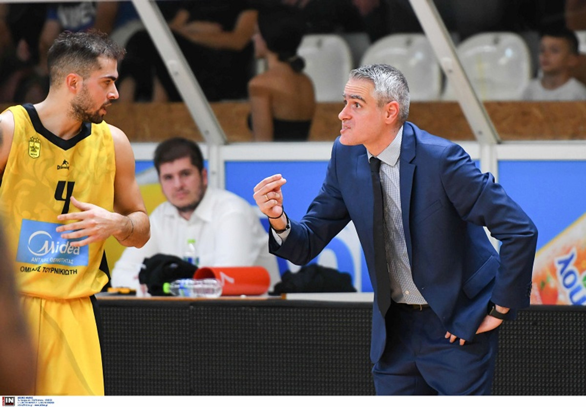 Καστρίτης: &quot;Σημαντική νίκη, ήμασταν συνεπείς και σταθεροί&quot;