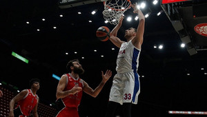 Euroleague: MVP Δεκεμβρίου ο Νίκολα Μιλουτίνοβ (video)