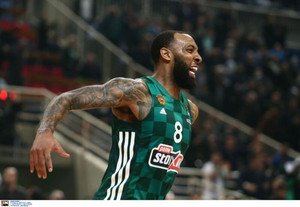 EuroLeague: Τα highlights του clutch Ντέρικ Γουίλιαμς (video)