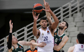 Έντι Ταβάρες: Τα κατορθώματα του MVP της εβδομάδας στην EuroLeague (vid)