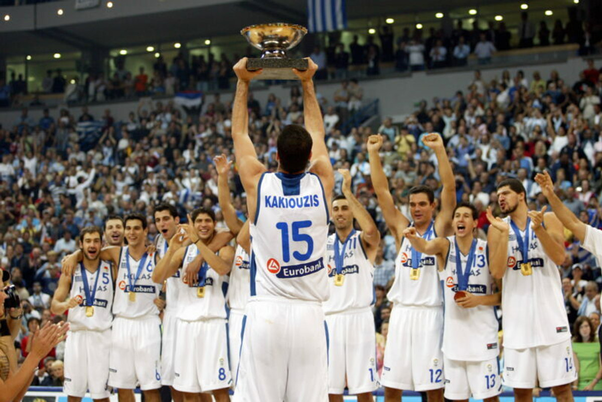 25/9/2005: Σαν σήμερα η Ελλάδα Πρωταθλήτρια Ευρώπης στο Eurobasket 2005 (pics &amp; vid)