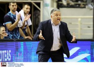Γιατράς: &quot;Πρέπει να βελτιώσουμε πολλά πράγματα, μόνο να δουλέψουμε μπορούμε&quot; (vid)