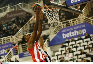 ΠΑΟΚ-Ολυμπιακός 73-84: Πέρασε από την Πυλαία με Ζαν Σαρλ (gallery)