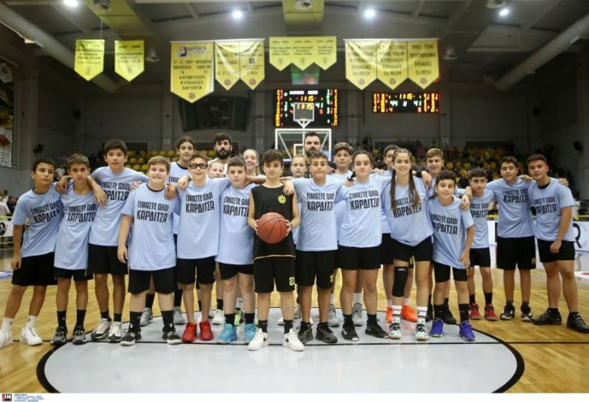 Η στήριξη της Ακαδημίας του Αμαρουσίου στους πλημμυροπαθείς (pics)