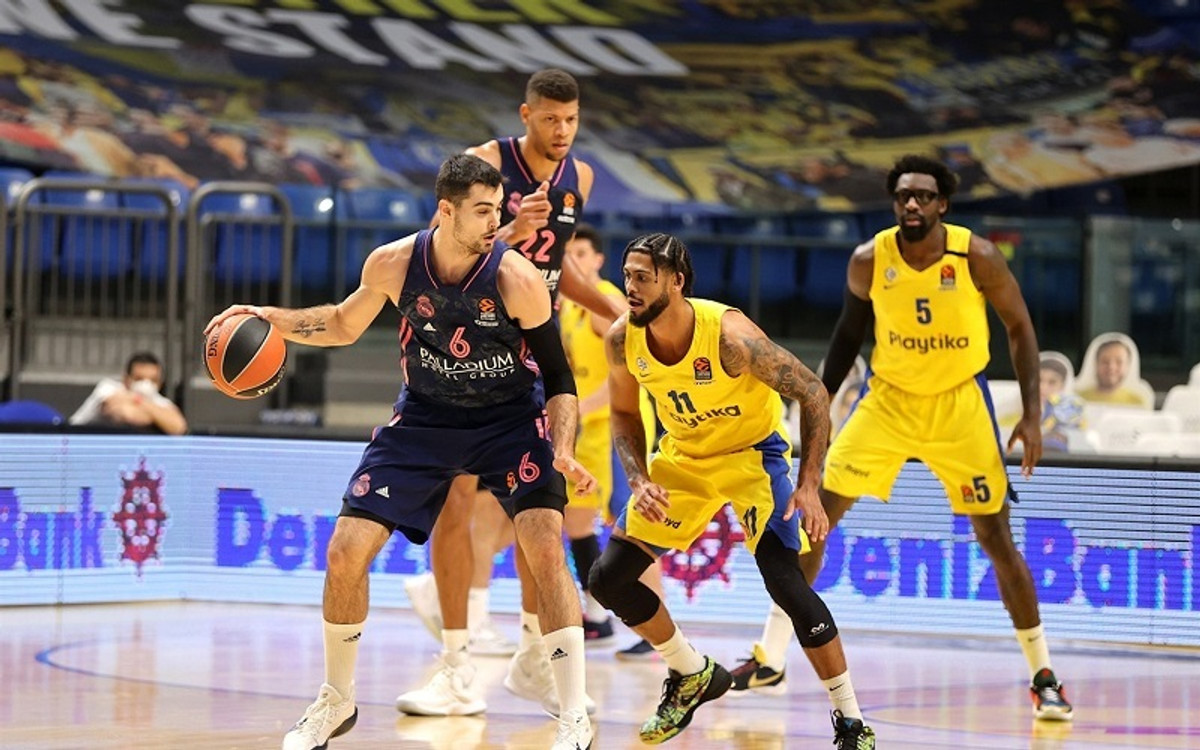 Μακάμπι - Ρεάλ Μαδρίτης 86-84: Ρεκόρ καριέρας ο Ντόρσεϊ και στο... καναβάτσο η &quot;Βασίλισσα&quot;