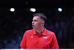 Σέζαρ: &quot;Kαλή τύχη στην Ελλάδα στους Ολυμπιακούς Αγώνες&quot;