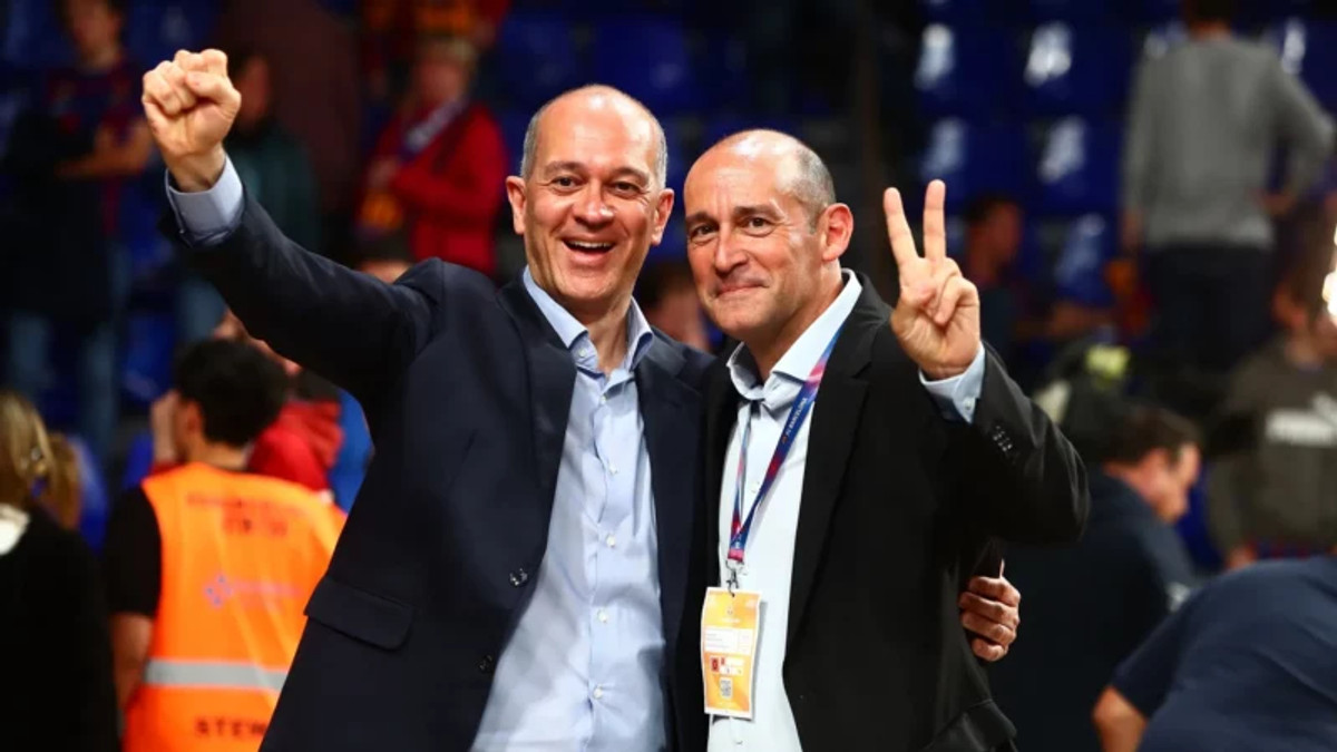 Αγγελόπουλοι για Conference League: &quot;Γράψατε ιστορία&quot;