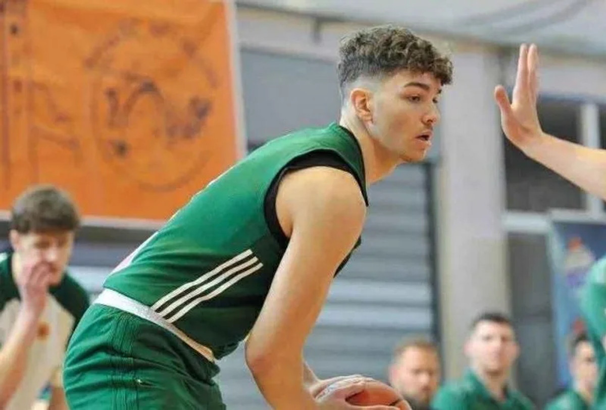 Χάποελ Τελ Αβίβ: Στην προετοιμασία ο 18χρονος Τσακίρης