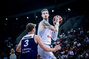 Πολωνία-Εσθονία 93-83: Με εντυπωσιακό Μπαλτσερόφσκι παίζει τελικό