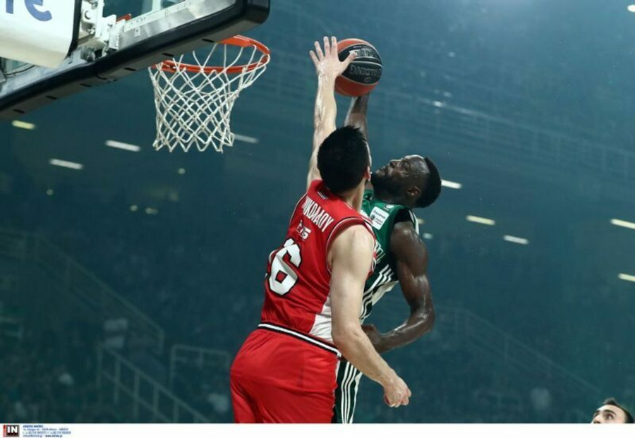 Το τρομερό poster dunk του Γκραντ, κορυφαία φάση του 5ου τελικού (vid)