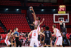Live: Ολυμπιακός-Προμηθέας Βίκος Cola 106-66 (τελικό)