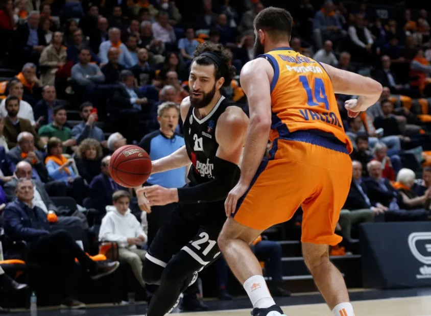 "Χωρίς Σενγκέλια, Οτζελέγε η Βίρτους με Παναθηναϊκό" - Η τριάδα των διαιτητών