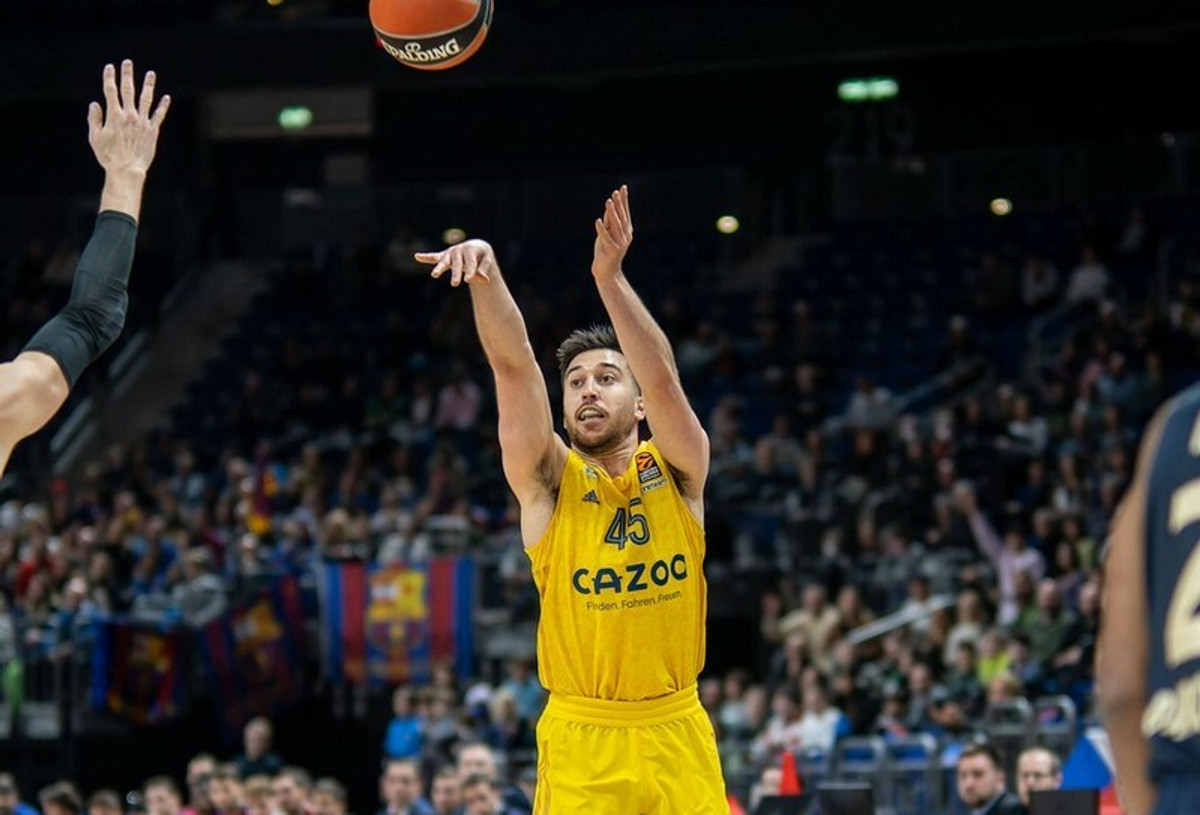 O Tαμίρ Μπλατ της Μακάμπι MVP στην πρεμιέρα της EuroLeague