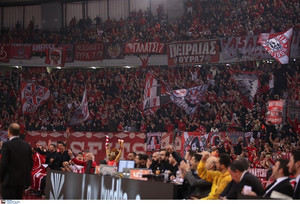 Ολυμπιακός: &quot;Καμπάνα&quot; για τα λέιζερ κόντρα στη Ρεάλ