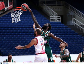Euroleague: Ο Σαντ Ρος το κάρφωμα της αγωνιστικής (vids)