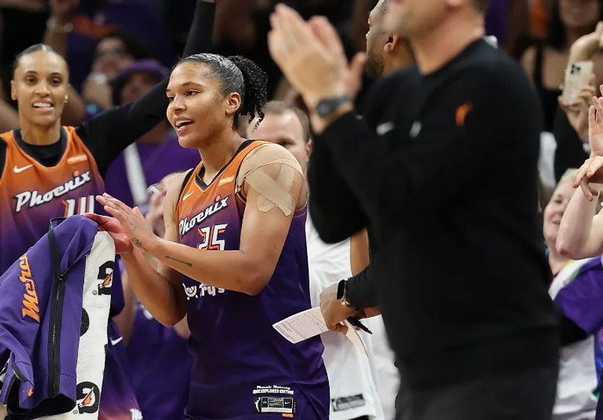 WNBA: Έγραψε ιστορία η Αλίσα Τόμας με 3ο σερί τριπλ-νταμπλ! (vids)