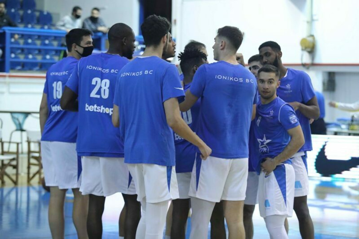 Ιωνικός: Τέσσερα κρούσματα κορονοϊού πριν από τον Ηρακλή
