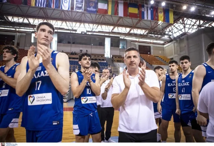 Αβδάλας: "Είδα ξανά όλο το παιχνίδι με τη Γαλλία" - Παπαδόπουλος: "Σηκώσαμε το κεφάλι"