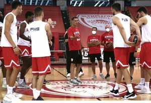Η &quot;πρώτη&quot; του Ολυμπιακού σε εικόνες (gallery)